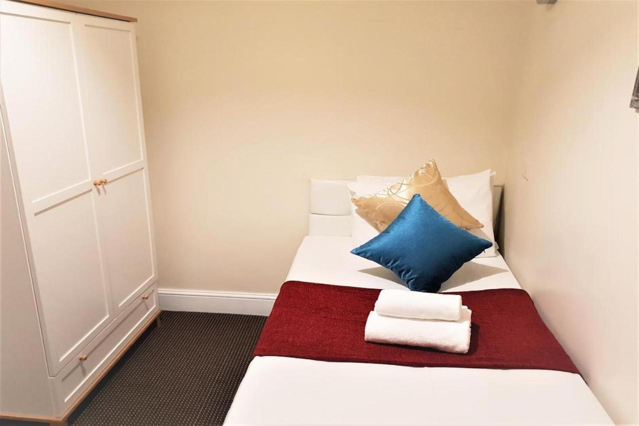 The King William Hotel Лондон Екстер'єр фото